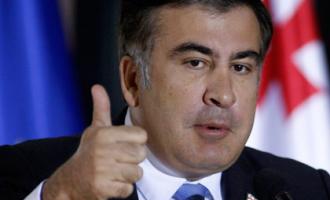 Михаил Саакашвили «пачками» раздает грузинские паспорта