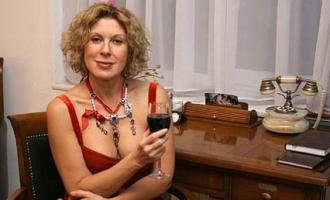 Певица Любовь Успенская переехала в четырехэтажный дом в Подмосковье