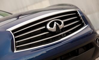 В Перми неизвестные дотла сожгли Infiniti