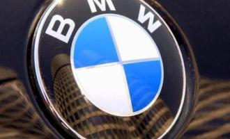 Трое бандитов в форме инспекторов ДПС в центре Москвы угнали BMW