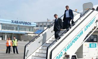 В Хабаровске пьяный хулиган угрожал бросить бомбу на взлетную полосу аэропорта