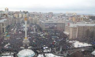 На Марше миллионов в Киеве призвали объявить импичмент Януковичу и распустить парламент