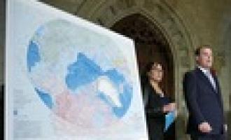 Канада и Россия заявили о своих претензиях на Арктику и Северный полюс