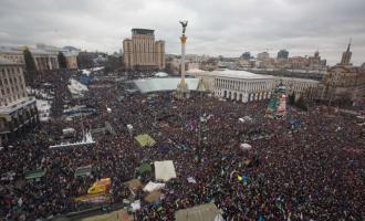 В Киеве проходит «круглый стол»: трансляция прервалась на выступлении лидеров оппозиции