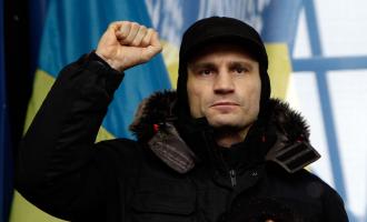 Виталий Кличко променял титул чемпиона мира по боксу на политику