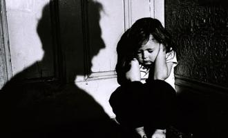В Псковской области отец избил 4-летнюю девочку до смерти