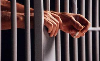 В исправительных колониях Челябинска повесились два заключенных