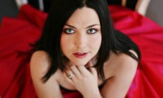 Вокалистка группы «Evanescence» Эми Ли ждет первого ребенка