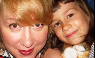 «Дом-2»: Людмила Валерьевна Руднева уехала из проекта ради брошенной дочки