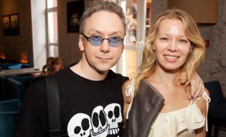 Звезда «Интернов» Вадим Демчог тайно развелся с женой