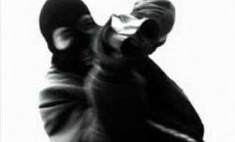 В Подмосковье неизвестные в масках ограбили дом и застрелили хозяина