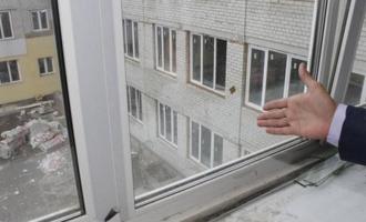 В Пушкино 12-летняя девочка выбросилась из окна школы