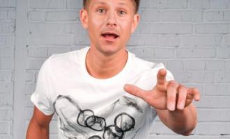 Певец Мита Фомин рассорился с невестой и отменил свадьбу