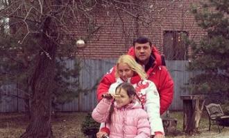 Волочкова встречается с Салимовым, отрицая возобновление отношений