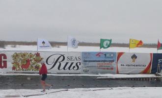 Моржи из Тюмени находились в ледяной воде 40 часов