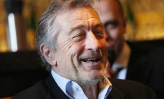 Голливудский актер Роберт де Ниро празднует 71-летие