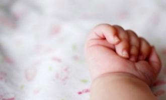 В Подмосковье родители пытались продать 1,5-годовалого сына и месячную дочку