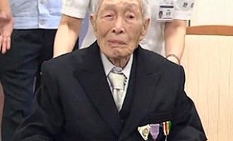 111-летний житель Японии признан старейшим мужчиной в мире