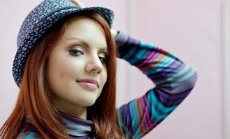 Певица МакSим крестила 3-месячную дочку в маленькой церкви
