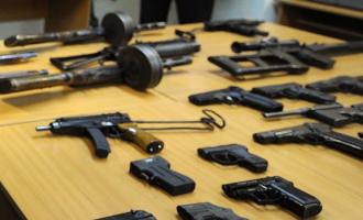 Сотрудники ФСБ задержали активных поставщиков огнестрельного оружия