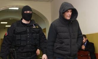 Губернатору Сахалинской области предъявлено обвинение в крупном взяточничестве