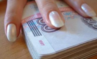 В Омске бухгалтер Роспотребнадзора растратила на услуги провидиц 2,2 млн рублей