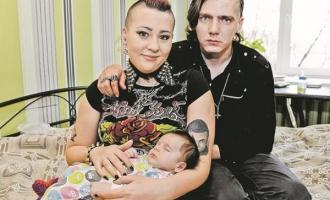 Родители годовалого Люцифера из Перми назовут второго малыша в честь вампира