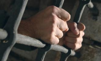 За изнасилование девушки сын депутата из Приморья проведет в колонии 5 лет