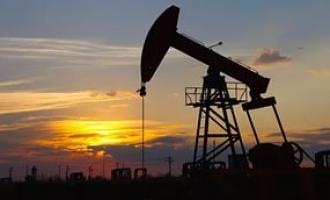 Мировые цены на нефть продолжают расти