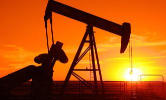 Мировые цены на нефть продолжают торговаться разнонаправленно