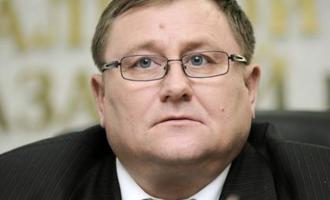 Крупный начальник в Коми с сообщниками украл 50 км железобетонного покрытия дороги