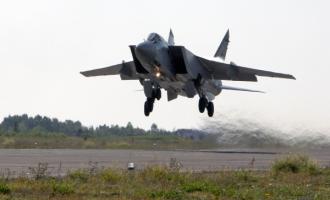 В Красноярском крае разбился истребитель-перехватчик МиГ, летчики катапультировались
