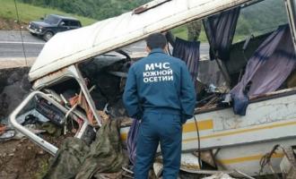 В Южной Осетии попал в аварию автобус с российскими военными, шестеро погибших