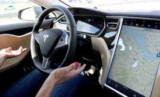 В США расследуют причины смертельной аварии с режимом «автопилот»