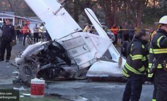 Авиашоу в Канаде отменили из-за падения самолета и гибели пилота