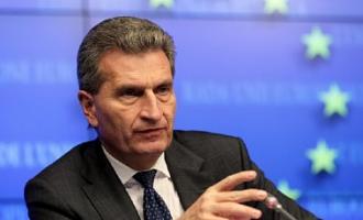 Евросоюз не будет отменять визы для граждан Турции