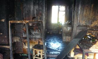 При пожаре в Карелии погибли две бабушки и трое детей