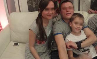 Жительница Омска выбросилась из окна с ребенком