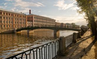 В Питере неадекватный пикапер столкнул девушку в Фонтанку за отказ знакомиться