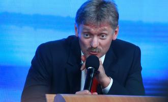 Песков в который раз открестился от того, что Россия «поставляет» технику и добровольцев на восток Украины