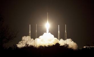 SpaceX ��������� ������ Falcon 9, �� ����� ������� ������� ����� EchoStar 23