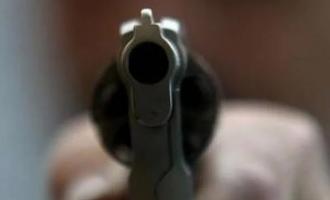 В восточном Лондоне убийство: обнаружен мужчина с огнестрельным ранением