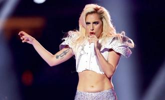 Lady Gaga ��������, ��� ����� ����-��� � ����������