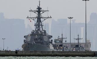 Происшествие у берегов Японии: эсминец США столкнулся с буксиром
