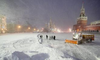 Погода в Москве: снова морозы и метели