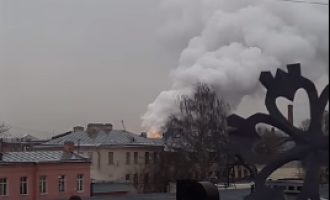 Очевидцы: в центре Петербурга сильный пожар