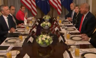 Дональд Трамп на саммите НАТО: