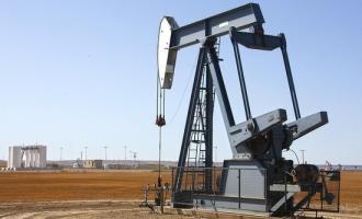 Снова опустились цены на нефть: они ниже $69 за баррель