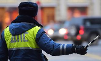 ДТП в Санкт-Петербурге: вылетевшая на тротуар иномарка сбила прохожих, много раненых