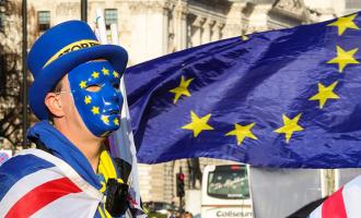� �������� ����������� �������: ��-�� Brexit �������� �� ������ 800 ���� ������